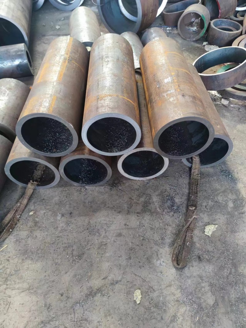 东丰东丰东丰12Cr1MovG无缝钢管切割